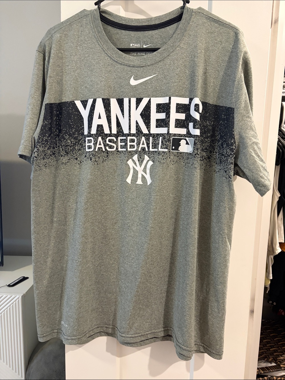 Nike Gray Yankees Baseball Tee with White Logo